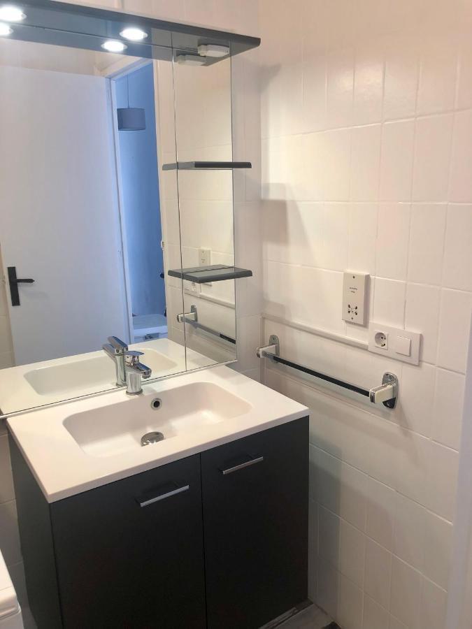 Appartamento Apt Port Rhodes B avec 1 chbre vue port privé OU Apt Port Rhodes C avec 2 chbres vue sur canal principal de la marina- Empuriabrava Esterno foto